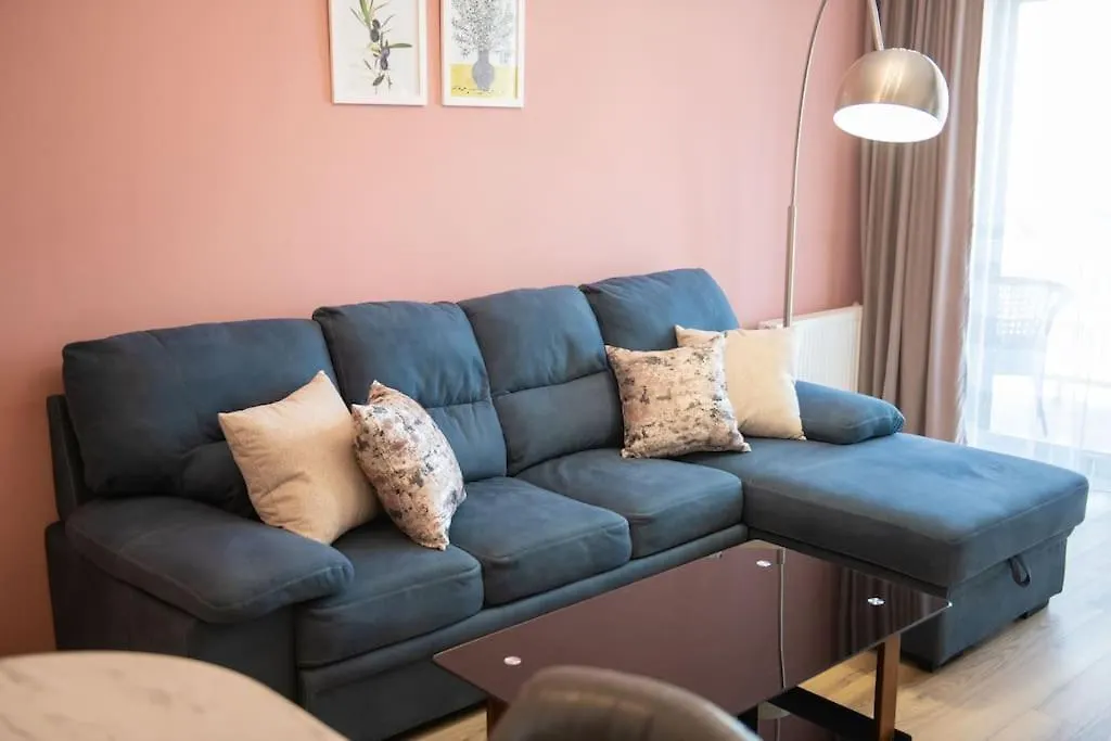 דירה טביליסי Gg Home - 2Br Spacious Getaway With Fantastic View גאורגיה